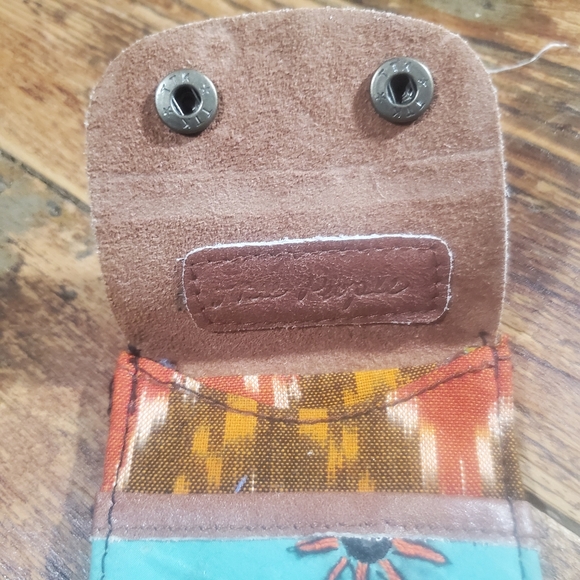 🌎👽 Free People Boho Embroidered Repurposed vtg banjara hippie Wallet card case - Picture 6 of 8